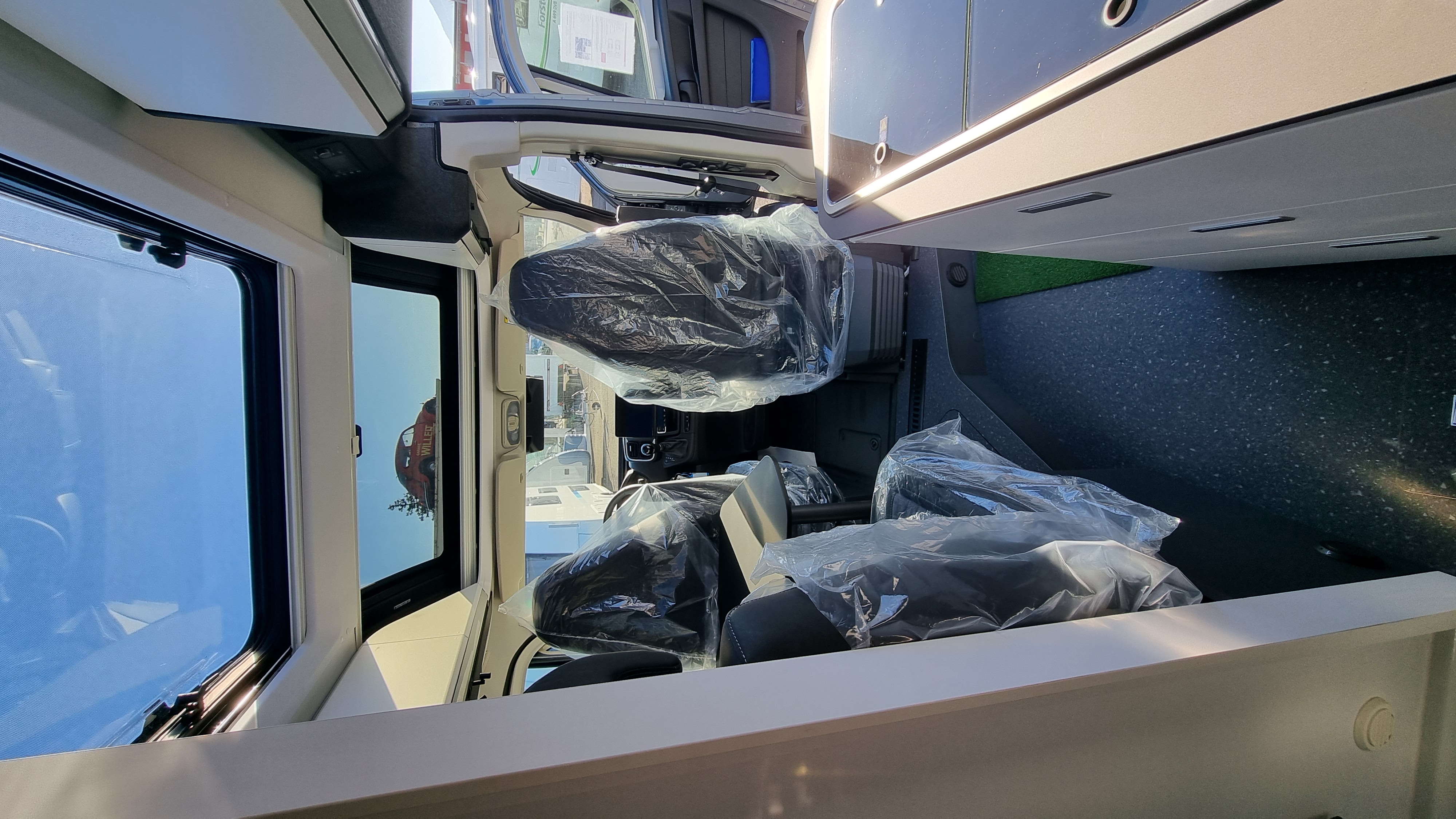 Adria Twin Supreme 640 SGX Adria Twin Supreme 640 SGX