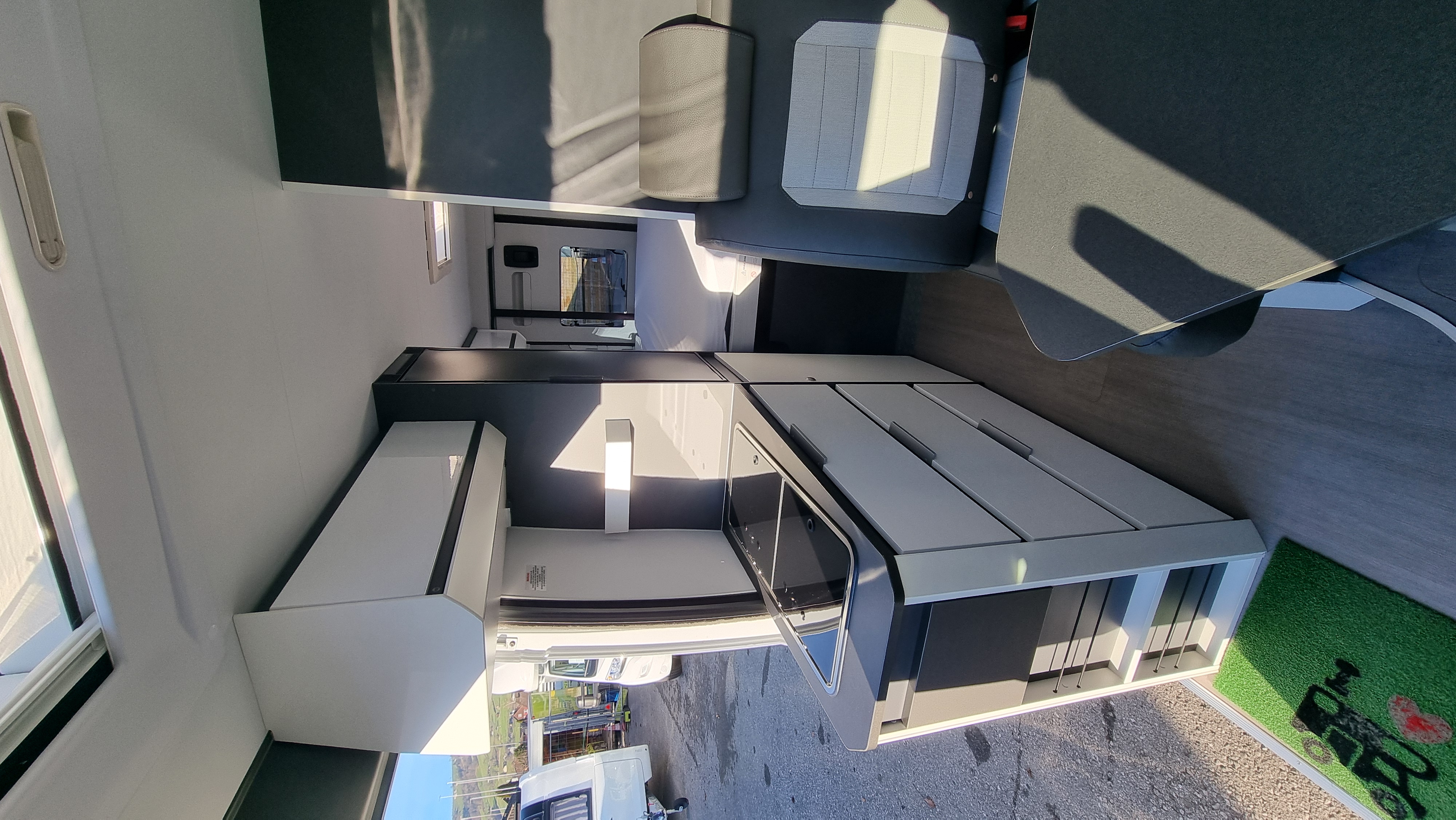 Adria Twin Supreme 640 SGX Adria Twin Supreme 640 SGX