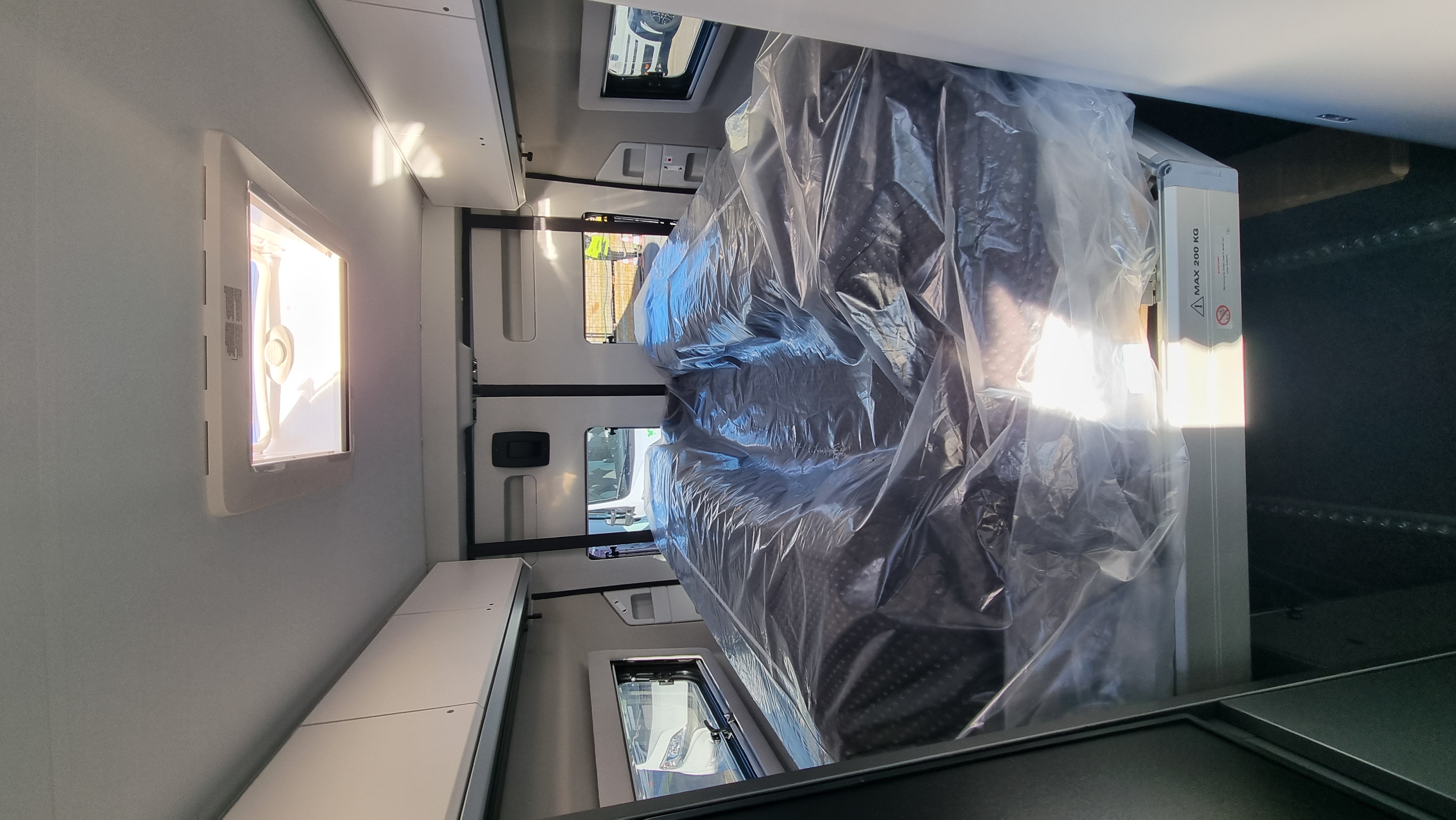 Adria Twin Supreme 640 SGX Adria Twin Supreme 640 SGX