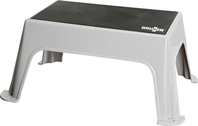 Brunner Trittstufe mit Antirutschmatte Tritthöhe 24.5 cm
