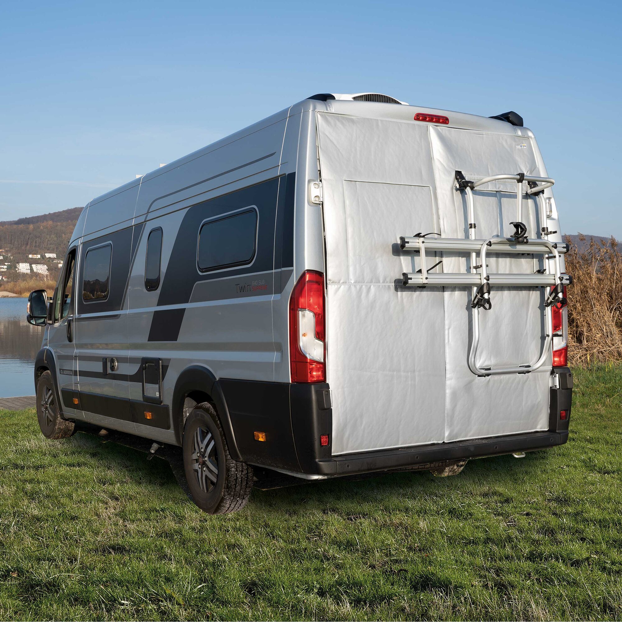 Wigo Heck-Isoliermatte Heck Breaker mit Ausschnitt für Fiat Ducato ab Bj. 2006/07