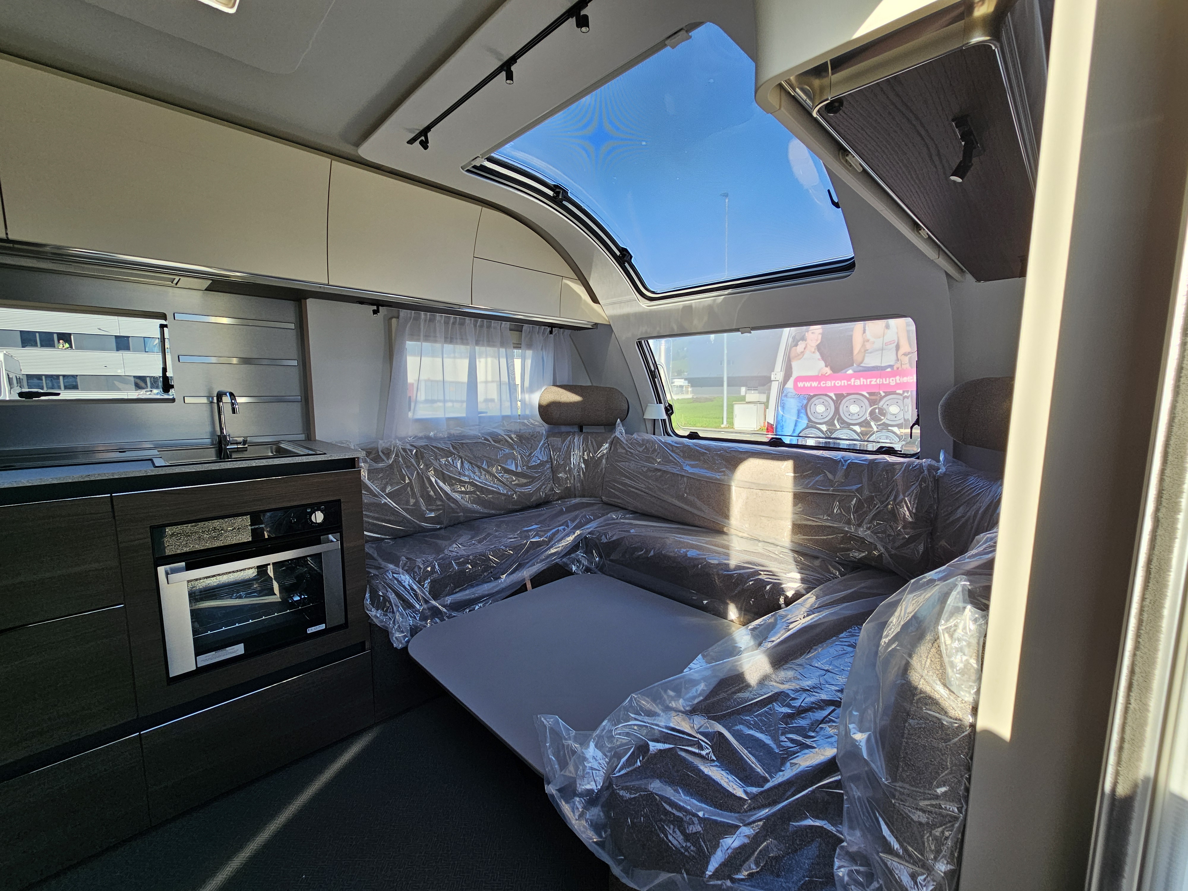 Adria Alpina 663 UK