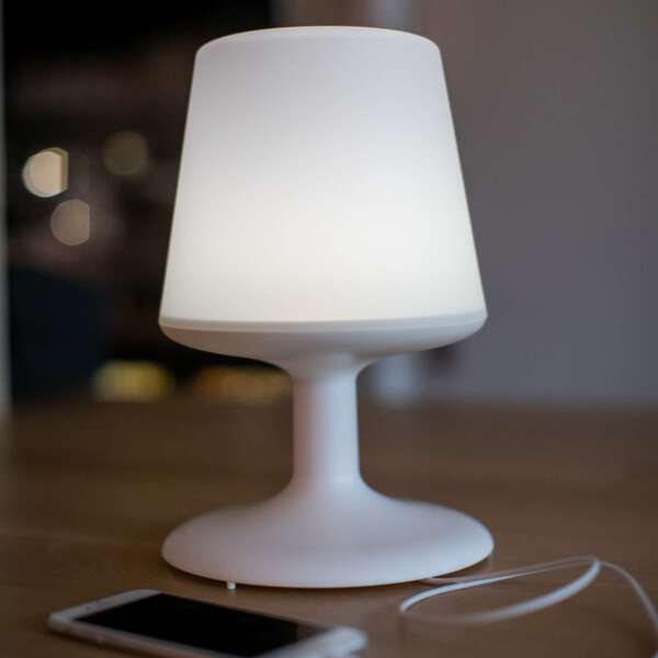 Koziol Tischleichte Light To Go mit USB-Kabel