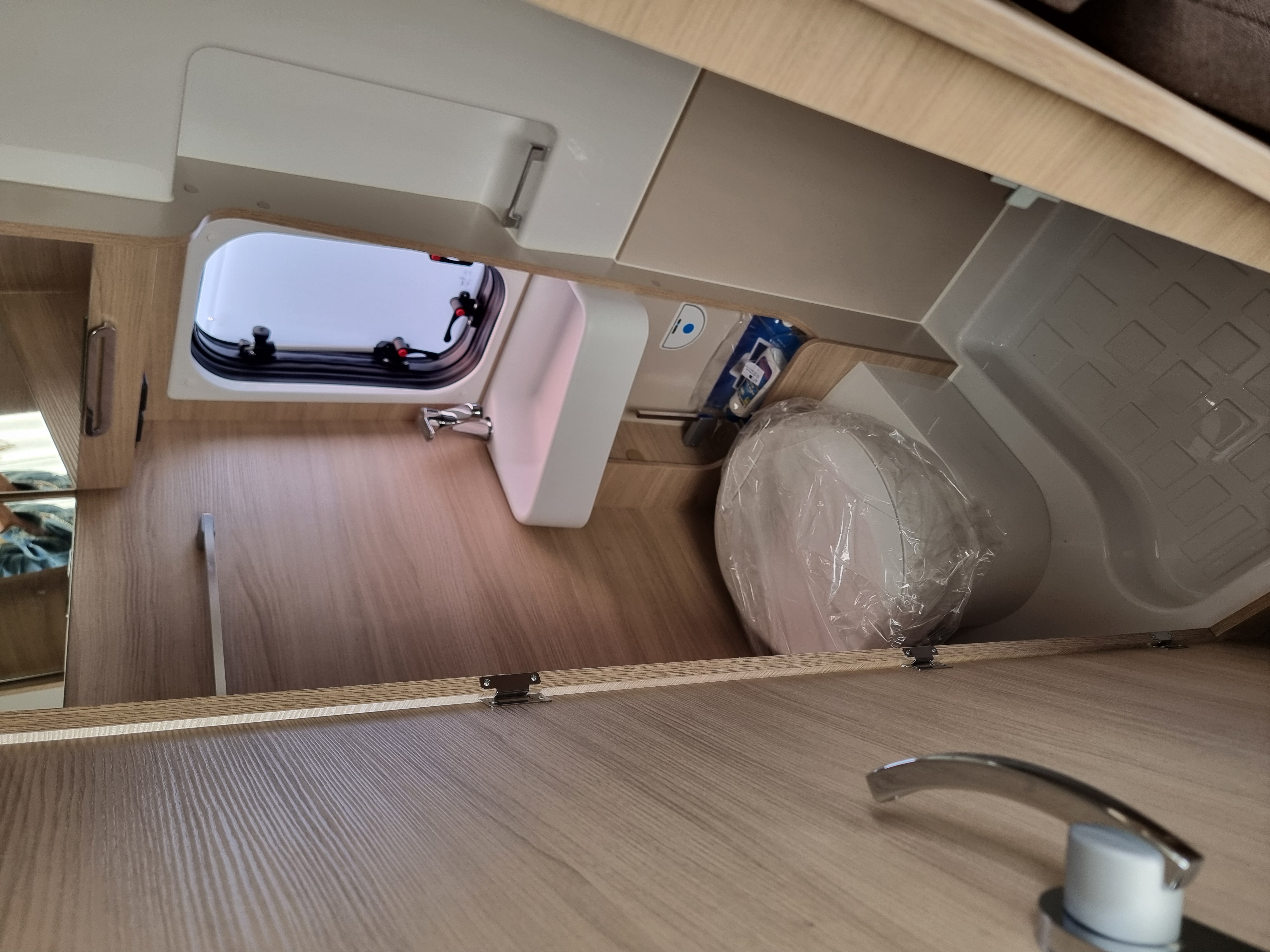Forster Van 636 HB Vantasy Forster Van 636 HB Vantasy