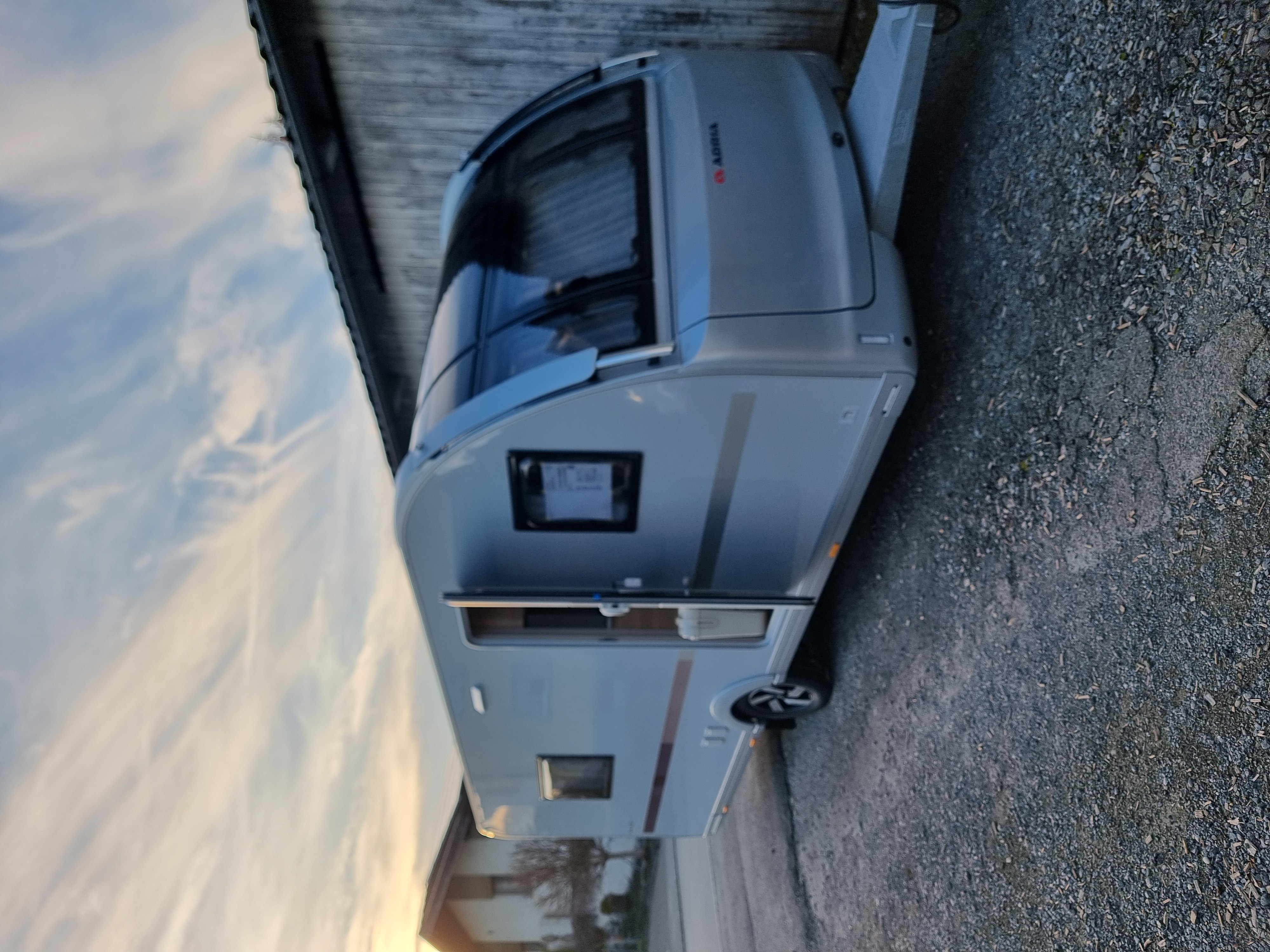 Adria Adora 572 UT Alde Swiss Edition