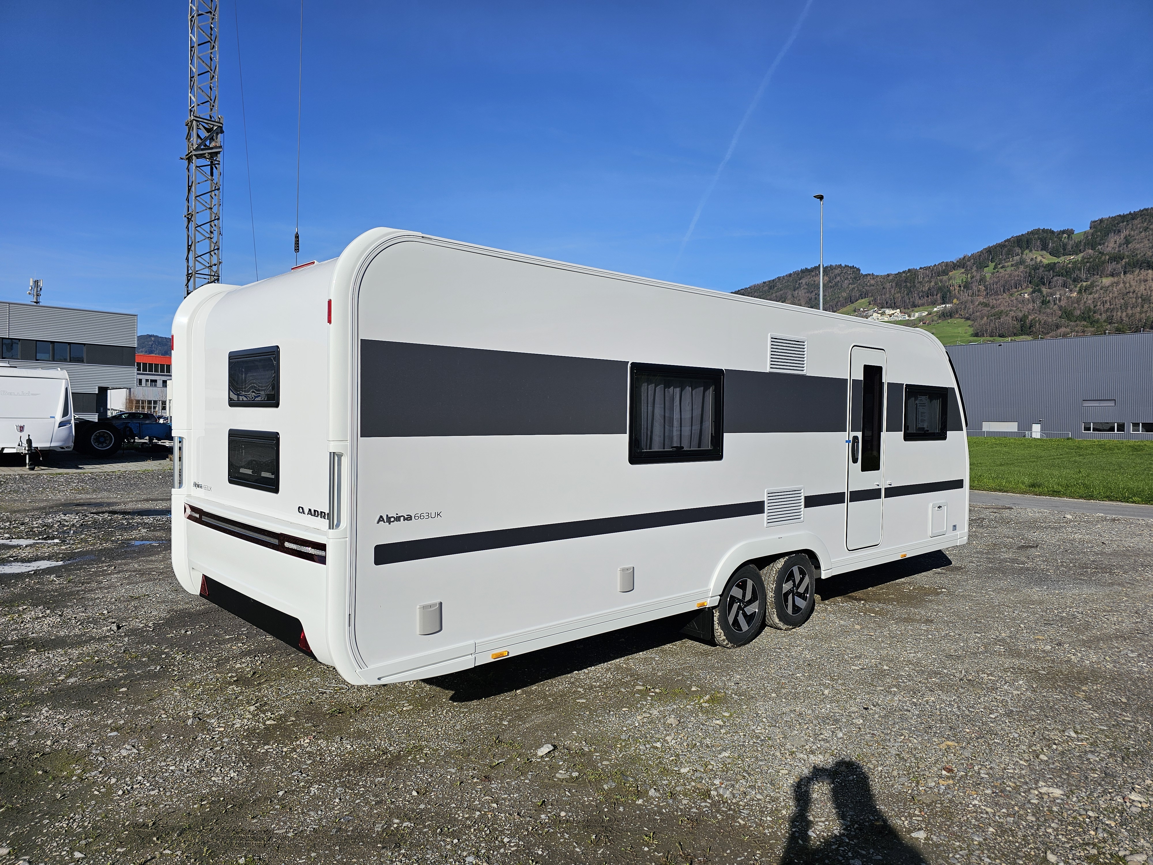 Adria Alpina 663 UK