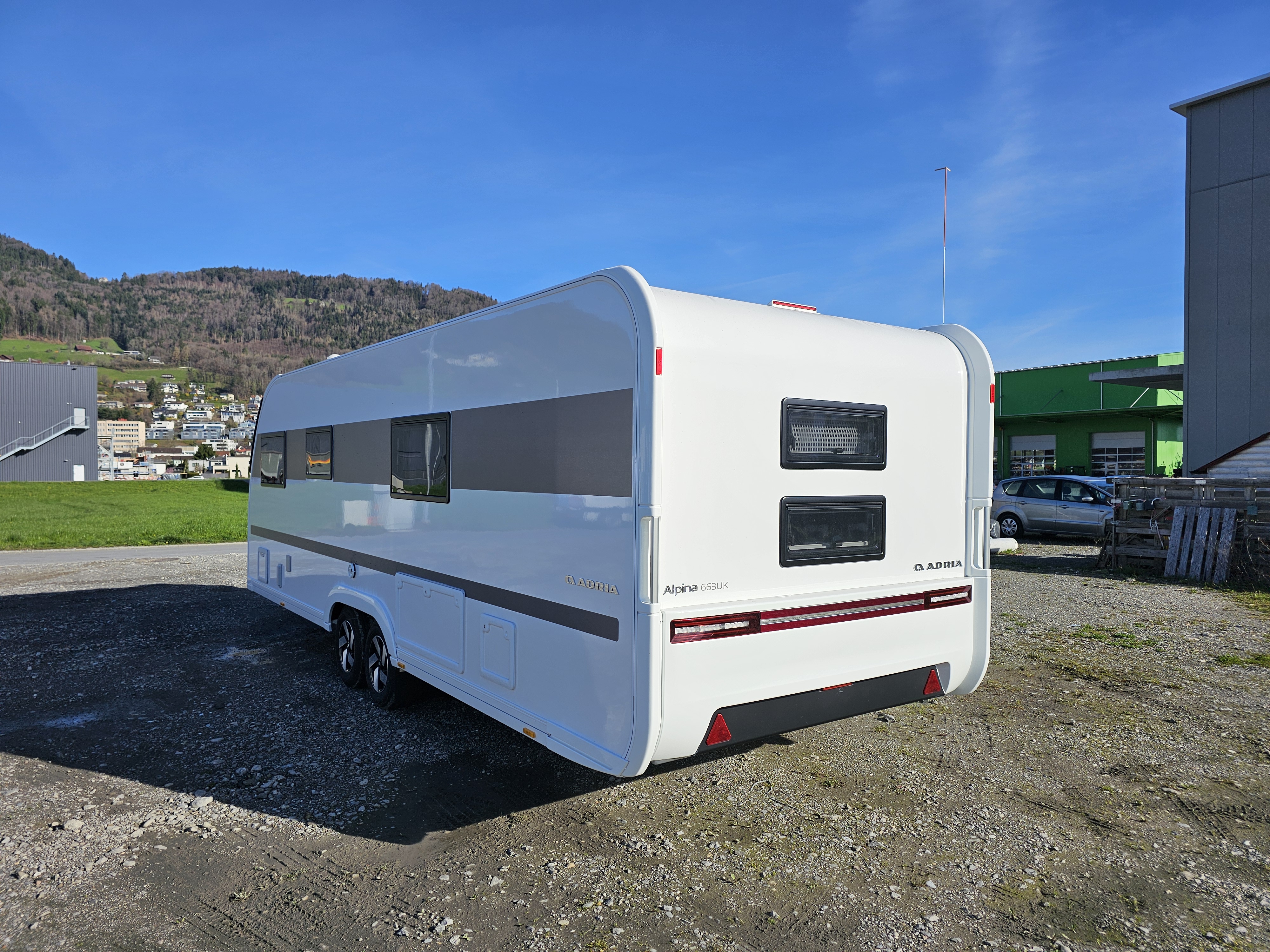 Adria Alpina 663 UK